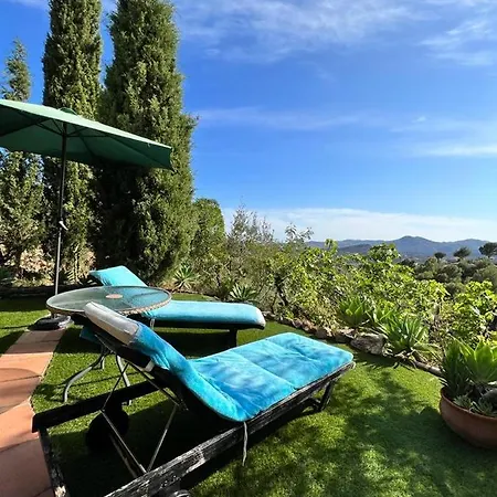 Mijas Pueblo Paradise Homestay *